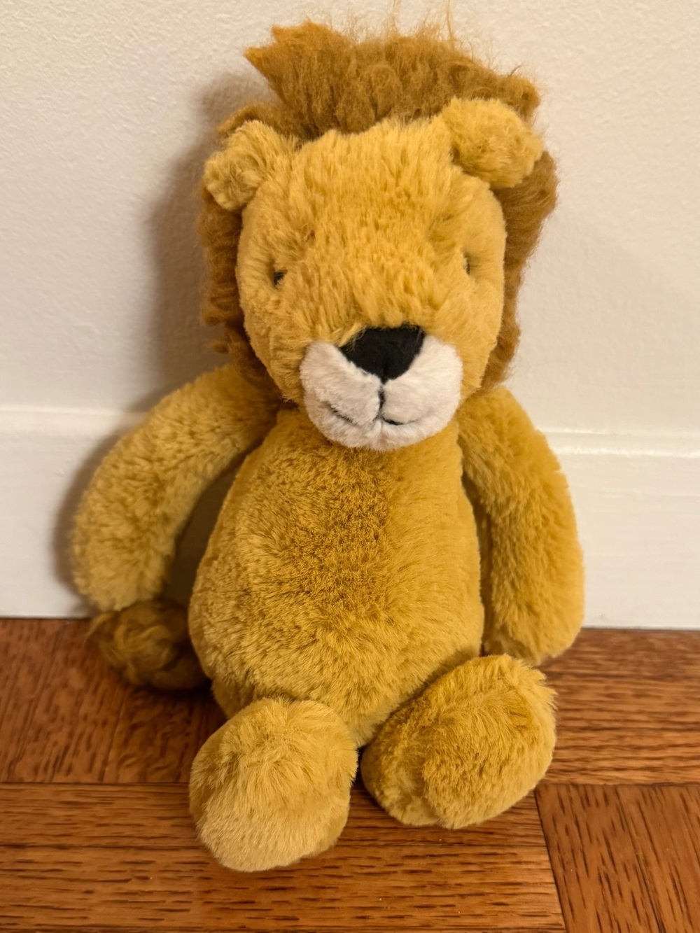 Jellycat Bashful Lion — Small